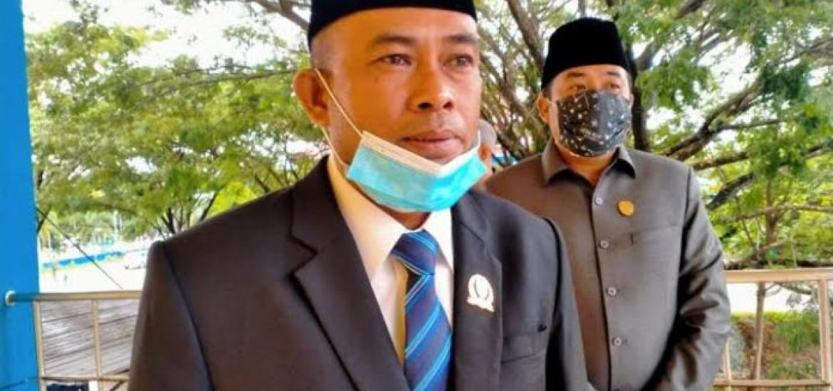 Ketua DPRD Kota Bengkulu Suprianto