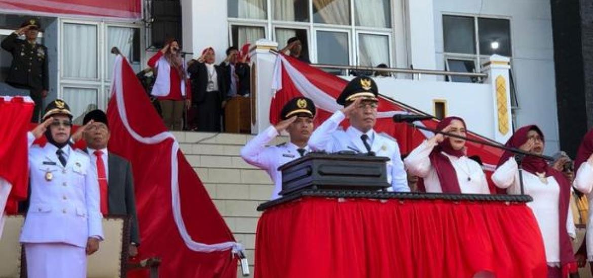 Bupati Sapuan Ajak Jaga Nama Baik Bangsa dan Negara