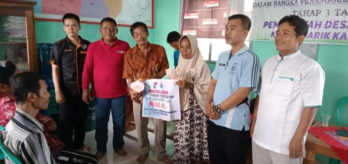 Jumat Berkah, Pemdes Lubuk Mukti Tuntaskan BLT DD Tahap Tiga