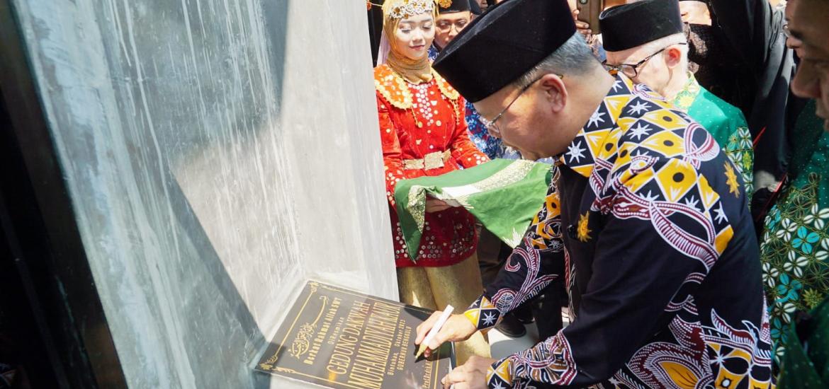Gubernur Rohidin Berharap Muhammadiyah Mampu Menjawab Tantangan Zaman
