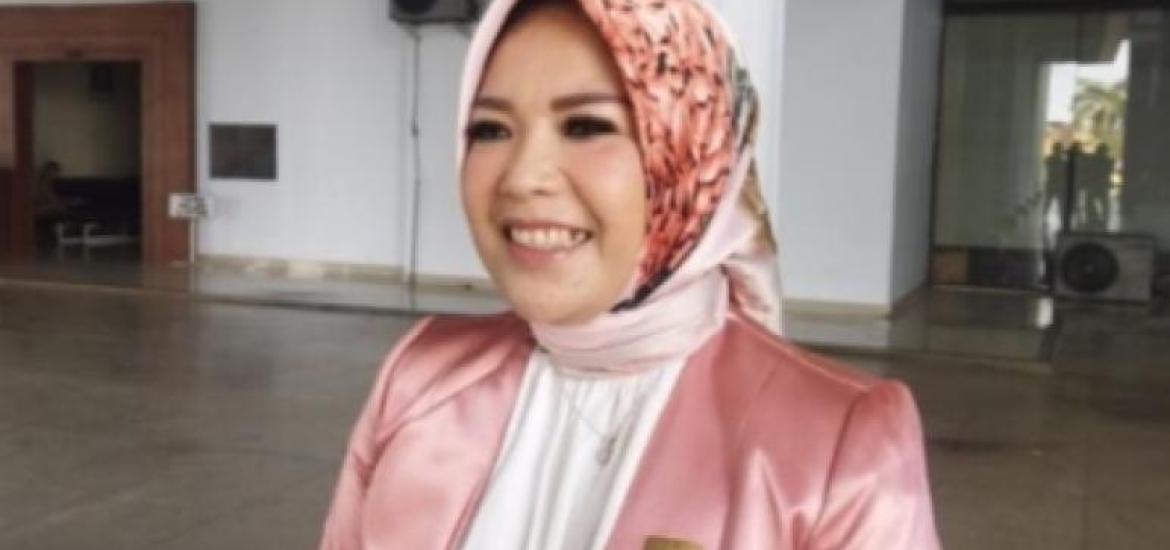 Anggota DPRD Provinsi Bengkulu Zulasmi Oktarina