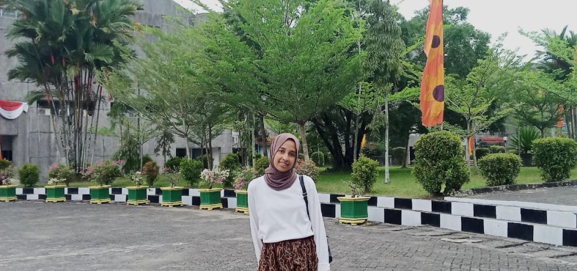 Dinda Dwi Apriliani