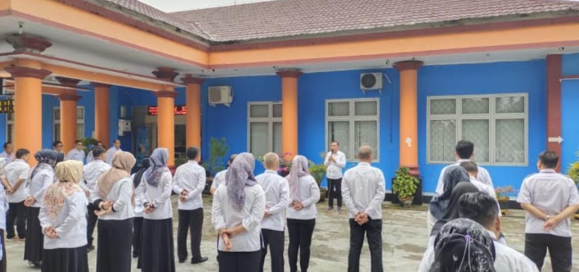 Wabup Pimpin Apel Pagi di BKD Kepahiang