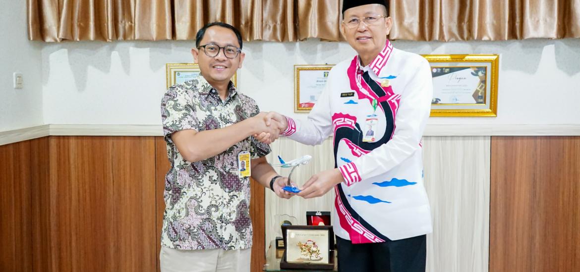 Tingkatkan Transportasi Udara, Sekda Isnan Minta Garuda Indonesia Tambah Jadwal Penerbangan Setiap Hari