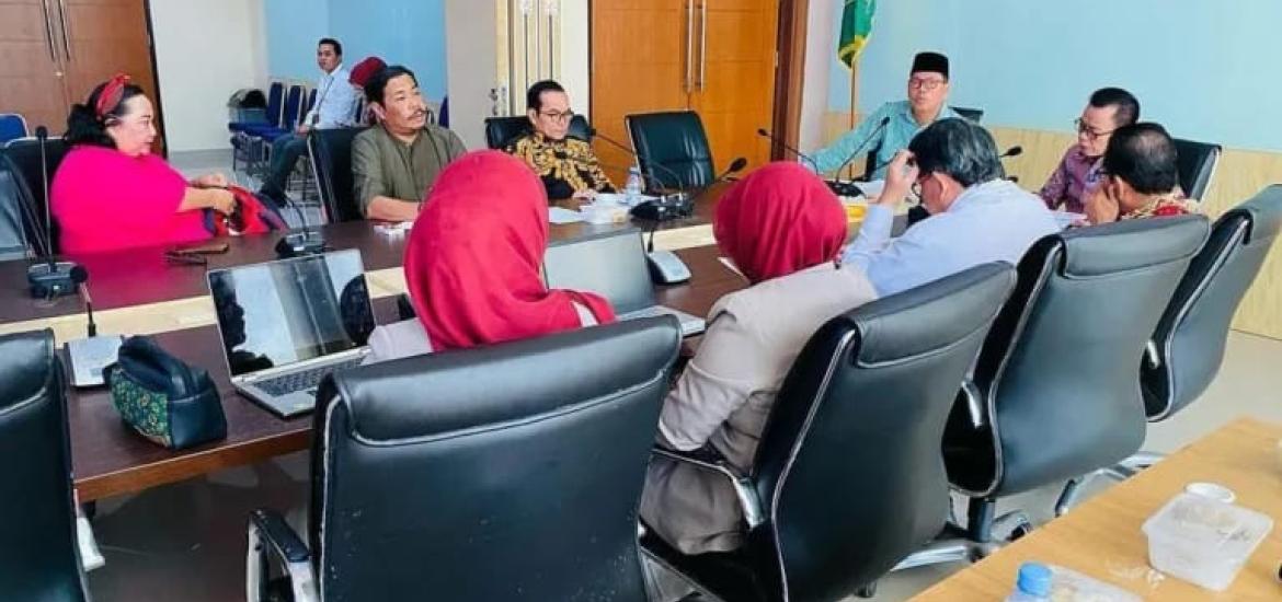 Komisi II DPRD Provinsi Bengkulu menggelar Rapat Kerja bersama Direksi Bank Bengkulu 