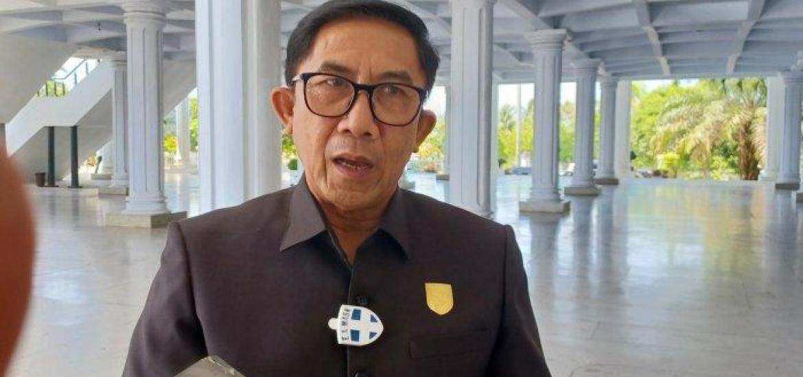 Waka I DPRD Provinsi Bengkulu  Samsu Amanah, M.Si