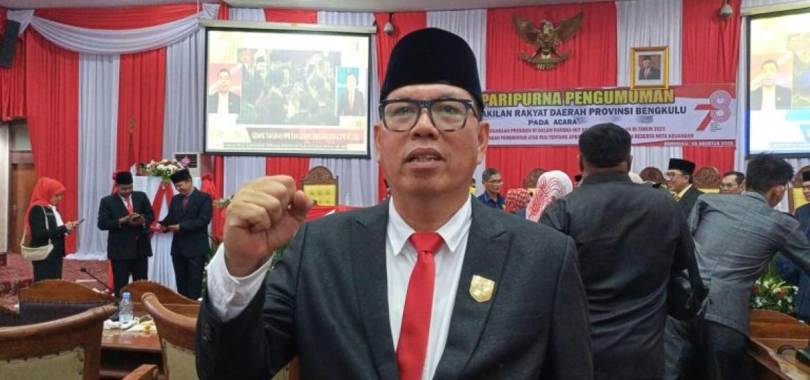 Dewan Provinsi Bengkulu Suimi Fales Soroti Kehilangan PAD Aset Pantai Panjang