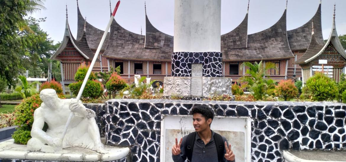  Syahrul Mahasiswa Sastra Minangkabau Universitas Andalas