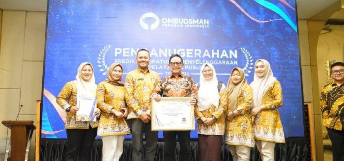 Pemerintah Kabupaten (Pemkab) Kepahiang Bengkulu mendapatkan penghargaan dari Ombudsman Republik Indonesia Perwakilan Bengkulu