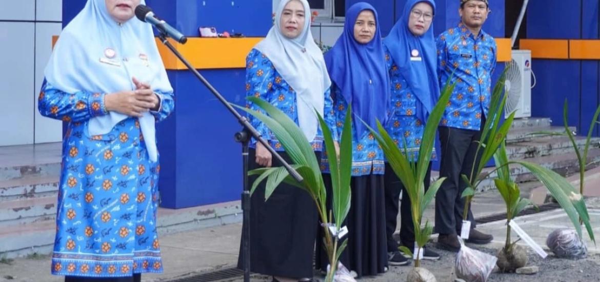 Dr. Hj. Lista Cerlyviera, MM