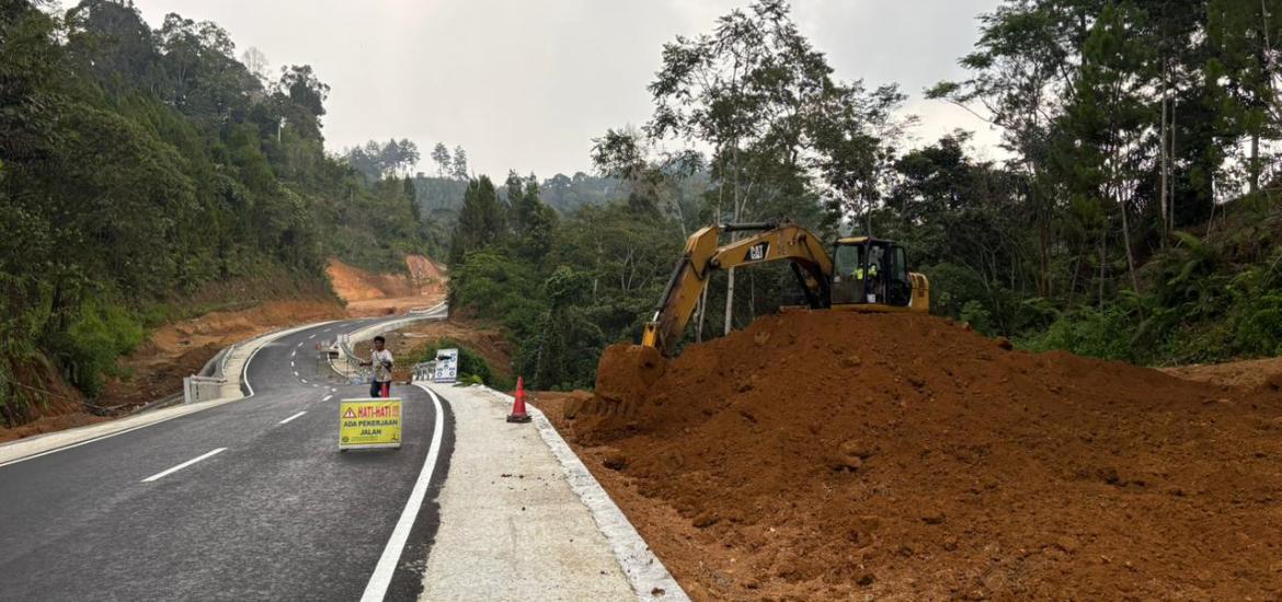 BPJN Bengkulu dan PT Pulau Batu Intan Tangani Cepat Titik Amblas di Jalan Pusat Pemerintahan–Tebat Monok