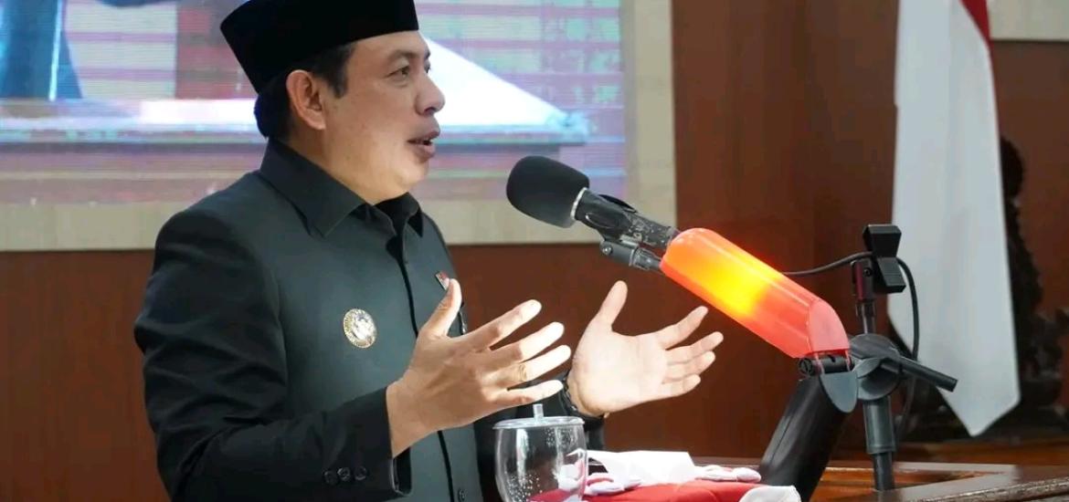 Dedy Wahyudi(Walikota Bengkulu) 
