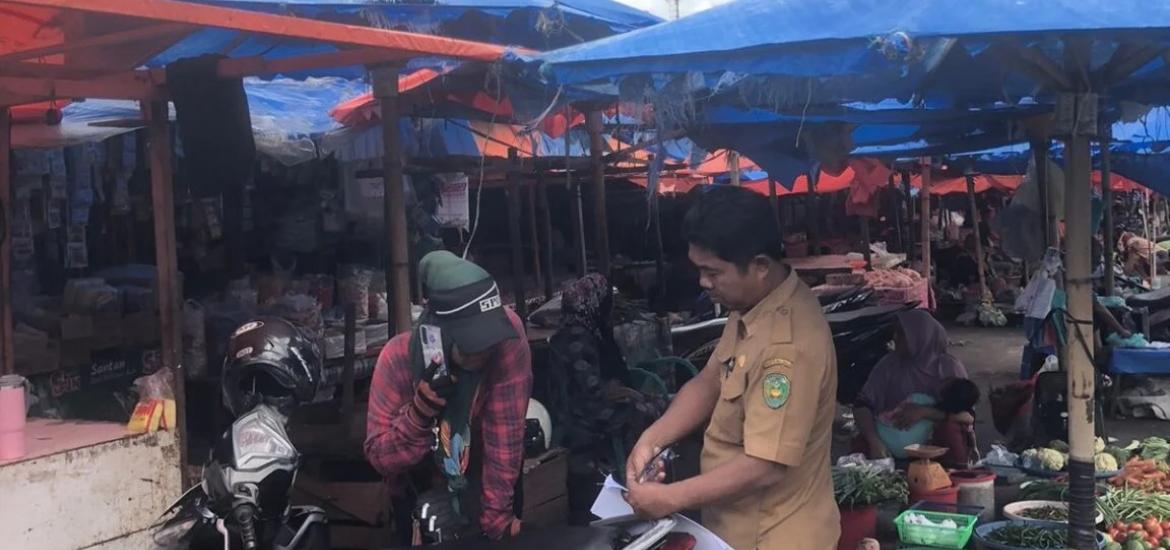 Bapenda Bengkulu Terbitkan SP-1 untuk Juru Parkir Zona 6 Pasar Panorama