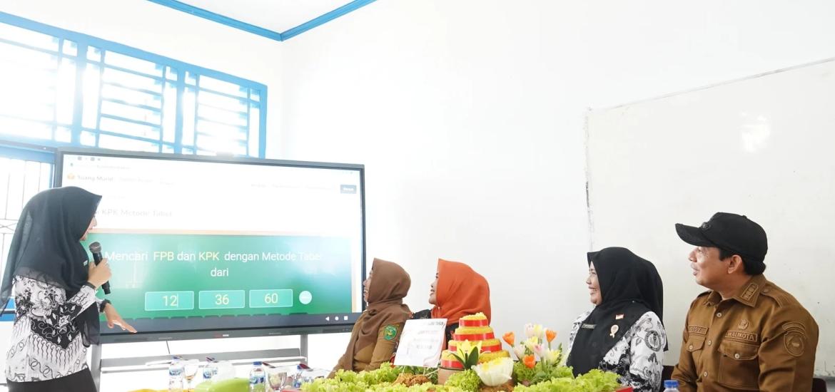WaliKota Bengkulu Janjikan Hadiah Smart TV Berstandar Presiden untuk Sekolah Berprestasi