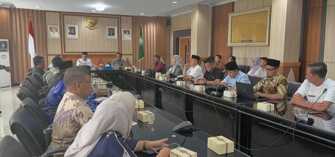 Rapat agenda kunjungan kerja Gubernur Bengkulu ke Kabupaten Seluma dan Kabupaten Lebong.