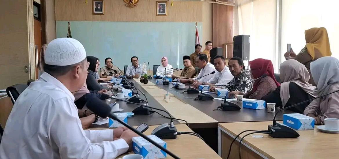 RDP Keluarga korban tppo bersama DPRD Provinsi bengkulu, pj sekda provinsi bengkulu, unsur Polda Bengkulu