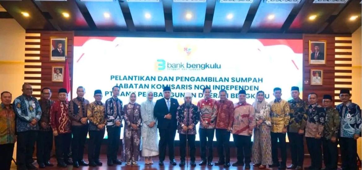 Bupati Bengkulu Tengah Hadiri Pelantikan Komisioner Bank Bengkulu, Andaru Pranata