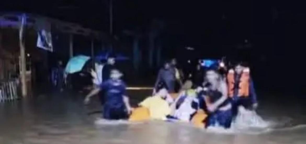 Gubernur Bengkulu Gerak Cepat: Tim Gabungan Diterjunkan Tangani Banjir dan Longsor di Lebong