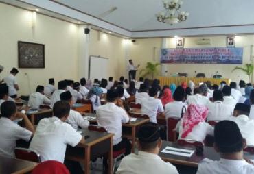 Sosialisasi pelayanan publik bagi penyelenggara  pelayanan publik di lingkungan Pemkot Bengkulu