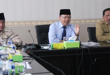 Mediasi menyelesaikan polemik tapal batas (tabat) antara Kabupaten Bengkulu Utara dengan Kabupaten Lebong