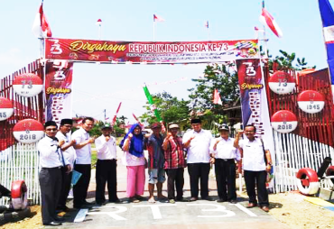 Gapura yang berada di Kelurahan Sawah Lebar Kecamatan Ratu Agung Kota Bengkulu berhasil menjadi juara hiburan pada lomba gapura Asian Games 2018