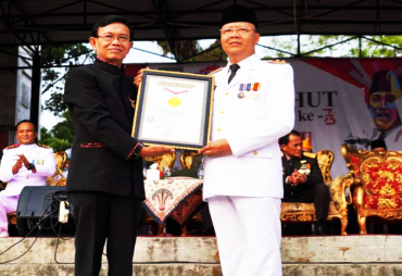 Pemerintah Provinsi Bengkulu pecahkan rekor muri kirab bendera terbanyak