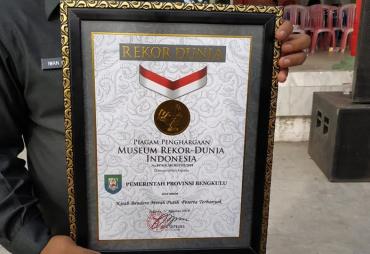 Pemerintah Provinsi Bengkulu pecahkan rekor muri kirab bendera terbanyak