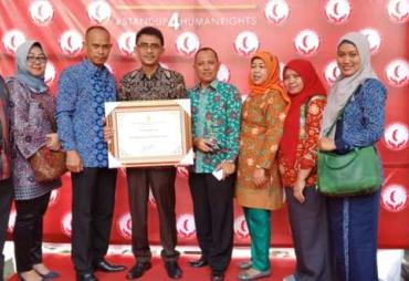Kota Bengkulu Raih Penghargaan Kota Peduli HAM 2018
