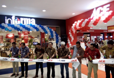 Peresmian Toko Kawan Lama Retail di Bencoolen Mall