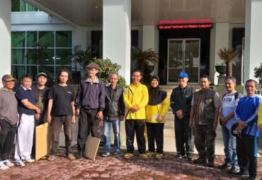 Pemkab RL Berdayakan Seniman Lokal