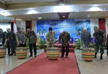 Staf Ahli Gubernur Bidang Kemasyarakatan dan SDM Setda Provinsi Bengkulu H. Muslih Z,  SH. MSi menghadiri Musyawarah Perencanaan Pembangunan Rencana Kerja Pemerintah Daerah 