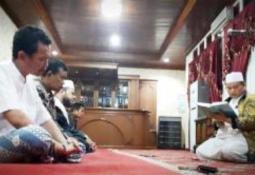 Salat subuh berjamaah dan sarapan pagi bersama Wakil Ketua DPRD Kabupaten Majalengka