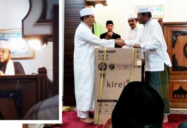 Pemkot Bengkulu berikan bantuan kulkas untuk Masjid AT Taqwa, Jalan Timur Indah V, Kelurahan Sidomulyo, Kecamatan  Gading Cempaka