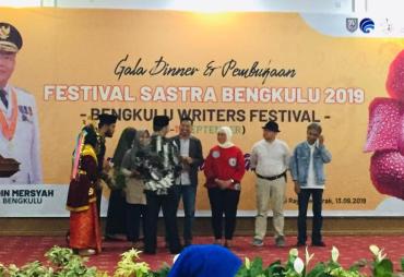 Tak Libatkan Sastrawan Lokal, Festival Sastra Bengkulu…