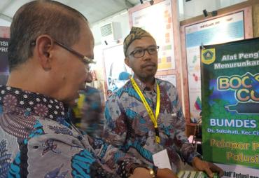 Kab. Bogor Tampilkan Alat Penghemat BBM di Stand TTGN 