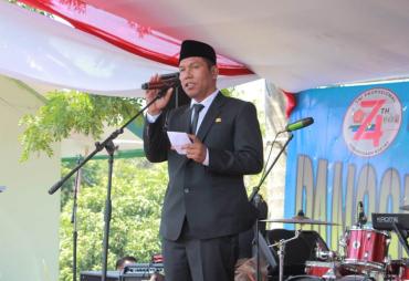 Wakil Gubernur Bengkulu Dedy Ermasyah pada Upacara Parade dan Syukuran dalam rangka Peringatan HUT ke - 74 TNI Tahun 2019, Sabtu (5/10) 