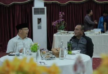 Gubernur Bengkulu Rohidin Mersyah saat bersama Gubernur Sumut Edy Rahmayadi