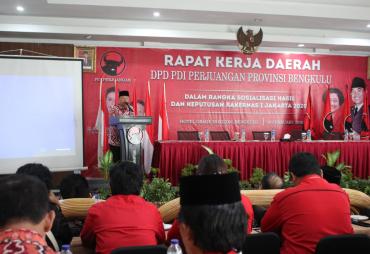 Gubernur Rohidin saat Rakerda PDIP Provinsi Bengkulu