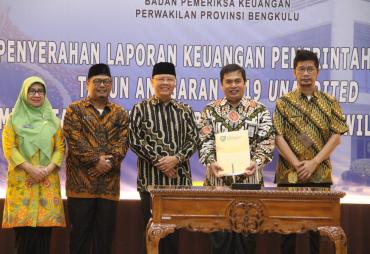 Penyerahan laporan keuangan daerah tahun anggaran 2019 Unaudited pada Pemerintah Provinsi/ Kabupaten dan Kota di wilayah Provinsi Bengkulu