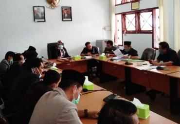 Hearing DPRD bersama Pemkab Kaur bahas dana penanganan Covid-19