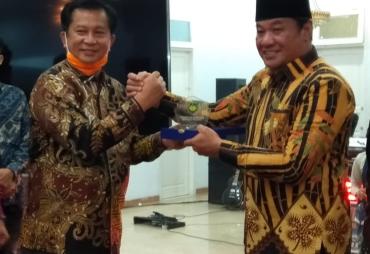 Bupati Rosjonsyah bersama Sekda Bengkulu Selatan