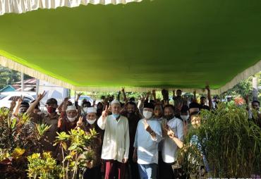 Rohidin Mersyah saat silaturahmi di Desa Bembah Kecamatan Air Napal Bengkulu Utara
