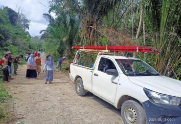 Satgas TMMD- 110 Putussibau Hadirkan PLN Rayon Hulu Gurung…