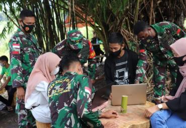 Dansatgas TMMD Ke 110 Jadi Idola Anak Desa Suka Ramai 