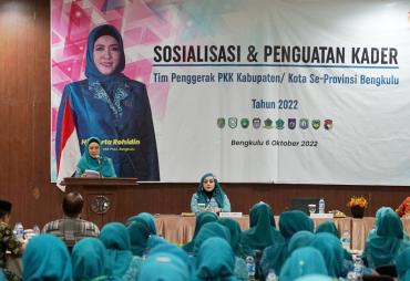 Sosialisasi dan Penguatan Kader TP PKK Kabupaten/Kota se-…