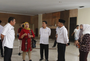 Asisten Deputi KemenPAN-RB Tinjau Gedung MPP Bengkulu Tengah