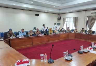 Bapemperda DPRD Kota Bengkulu Gelar Rapat bersama Tim Legislasi