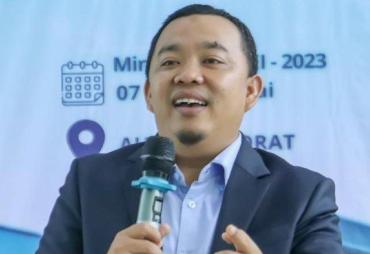 Ketua Komisi I DPRD Provinsi Bengkulu Dempo Xler SIP MAP