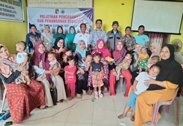 Penguatan pencegahan dan penurunan angka stunting melalui sosialisasi kepada warga masyarakat di desa Lubuk selandak