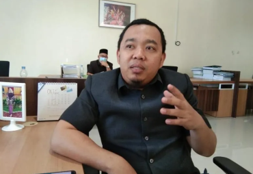 Anggota DPRD Provinsi Dempo Xler Minta Bersama Sama Atasi Persoalan Pendidikan Di Wilayah Bengkulu